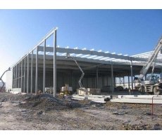 Charpente métallique pour le bâtiment stockage NESTLE WATERS